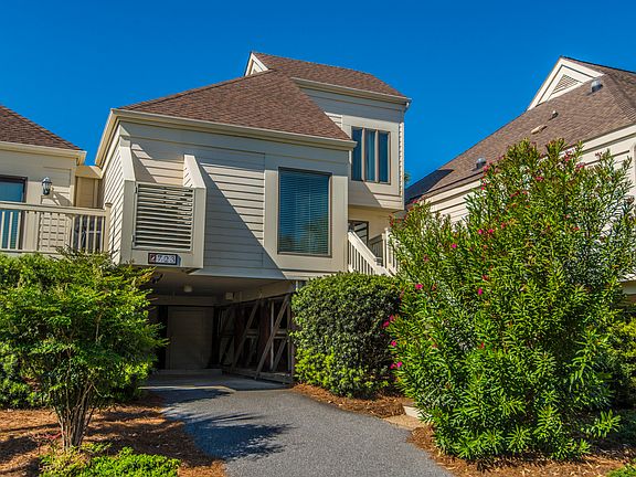 2nd image of 723 Spinnaker Beachhouse Vl