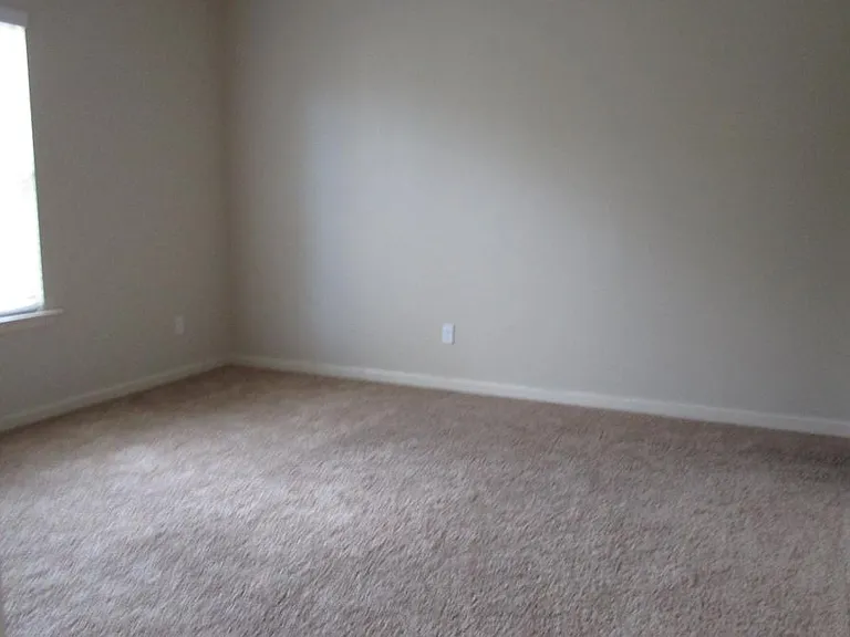 423 Anchorage Rd — Photo 5