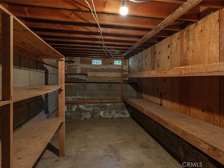 21901 Lassen St #113 — Photo 25