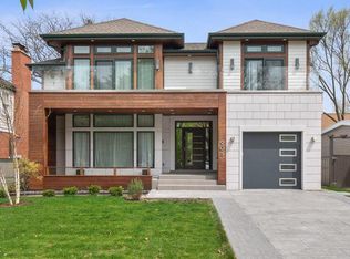 905 S Home Ave, Park Ridge, IL 60068