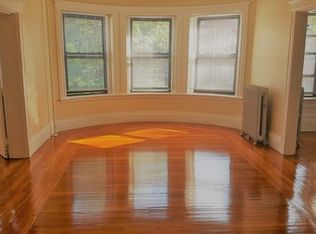 50 Vernon St APT 2, Brookline, MA 02446