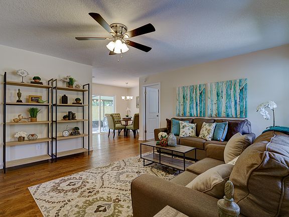 4th image of 8209 Ireland Dr
