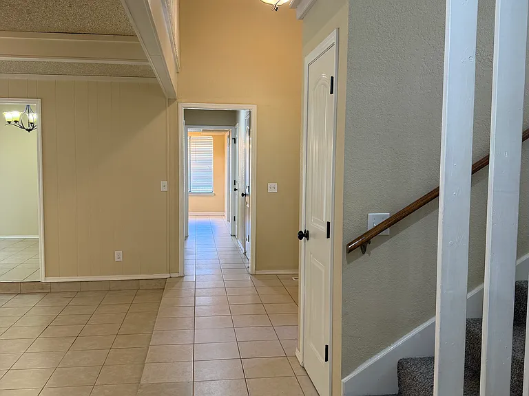 1408 S Chestnut Ave — Photo 12