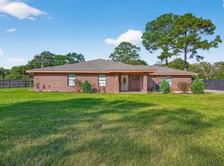 11507 Oak Valley Dr, Houston, TX 77065