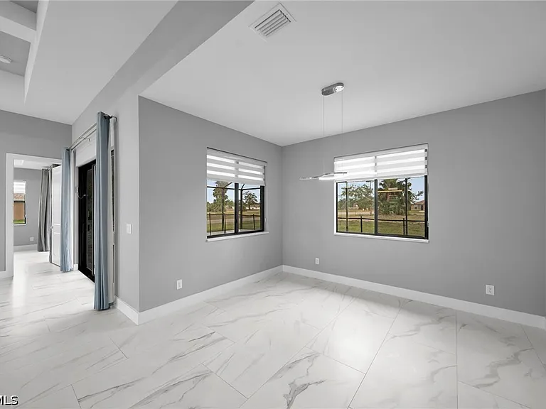 1201 SW 8th Pl — Photo 13