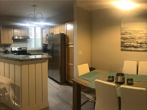 3rd image of 5008 Mangrove Aly APT 103