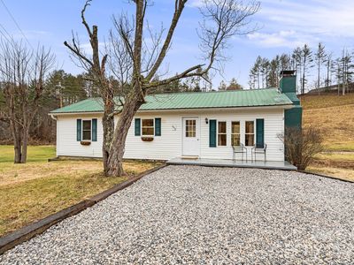 6814 Jacks Creek Rd, Green Mountain, NC, 28740