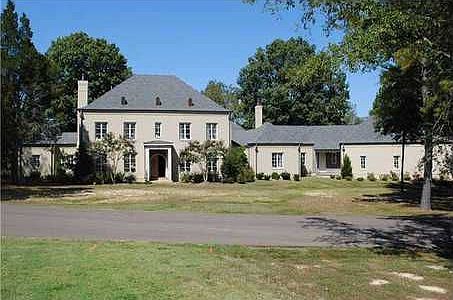 1st image of 162 Monterey Oaks Cv