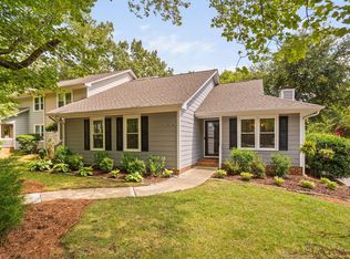 1507 Woodcroft Dr, Raleigh, NC 27609