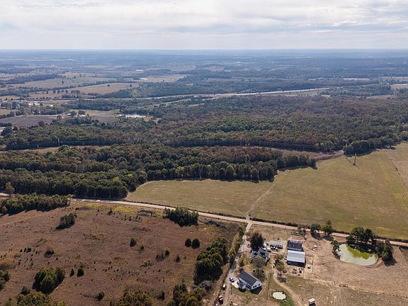 4th image of 000 Cattail Rd