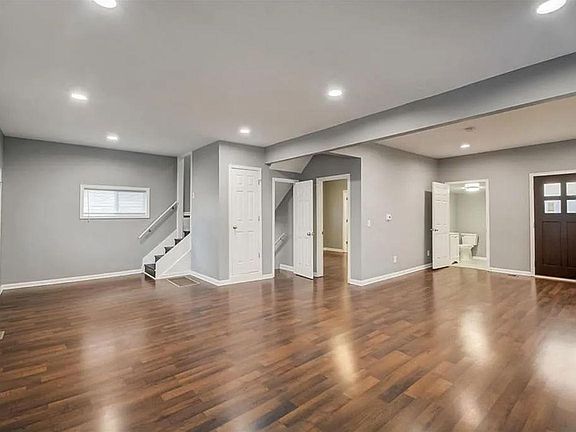 5th image of 847 N Lasalle St