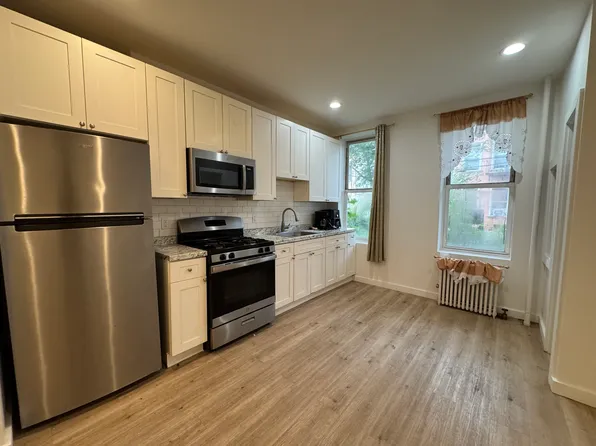 19-15 Linden Street image 1 of 7