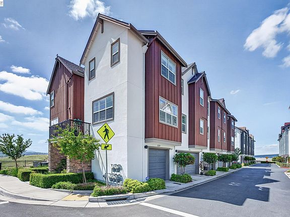 2nd image of 3986 Pino Grande Rd