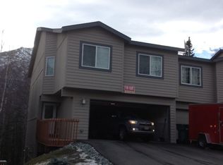 20512 Icefall Dr, Eagle River, AK 99577
