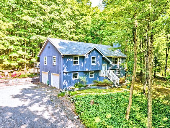 2nd image of 712 Cold Spring Rd
