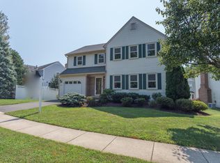 8219 Bell Ln, Vienna, VA 22182
