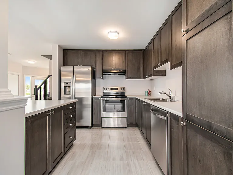 53 Mudminnow Cres — Photo 4