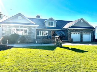 5430 Browning Rd, Pennsauken, NJ 08109