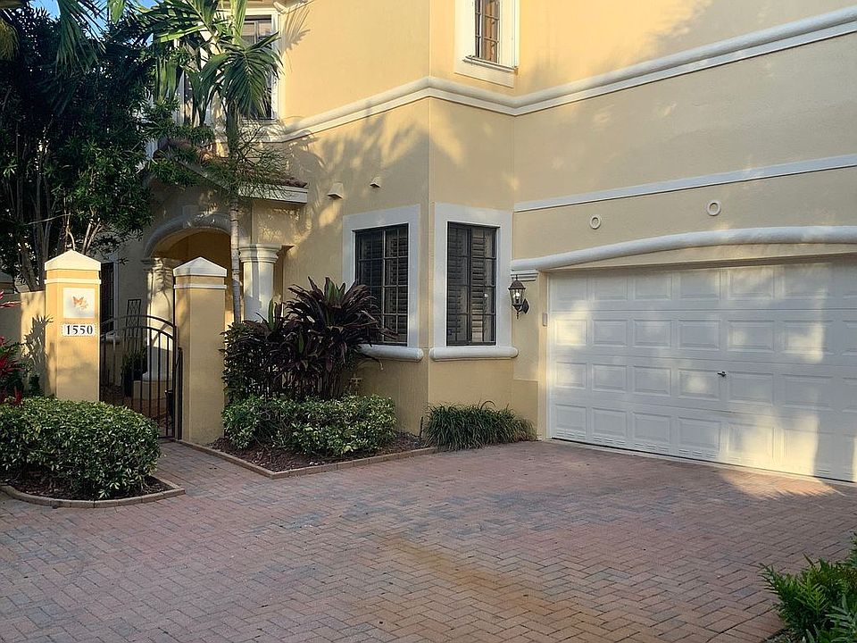 1st image of 1550 Passion Vine Cir #251