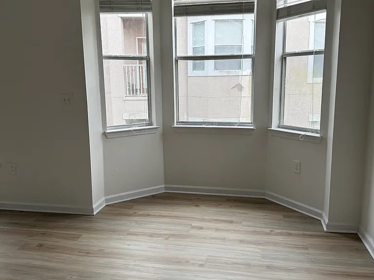 18116 Villa Creek Dr — Photo 22