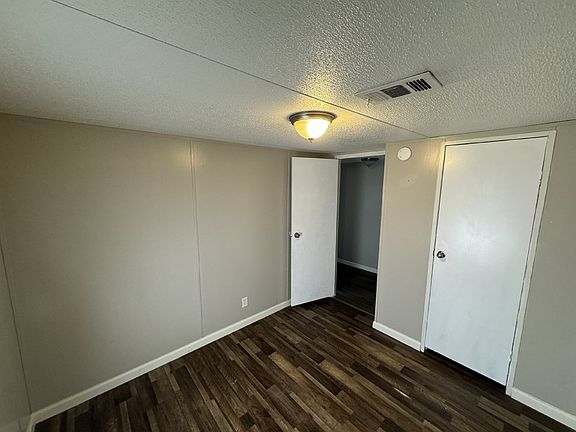 4th image of 10815 Cozarts Chalet Dr