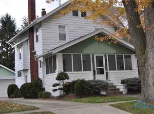 1036 Rawson Pl, Fremont, OH 43420
