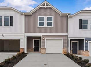 105 Pleasure Ln, Taylors, SC 29687