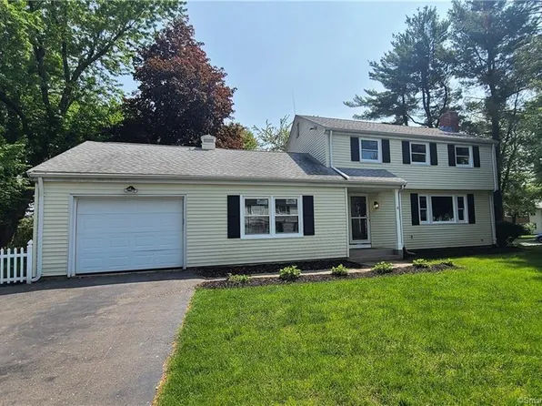 18 Valley Crest Drive, West Hartford, CT 06110