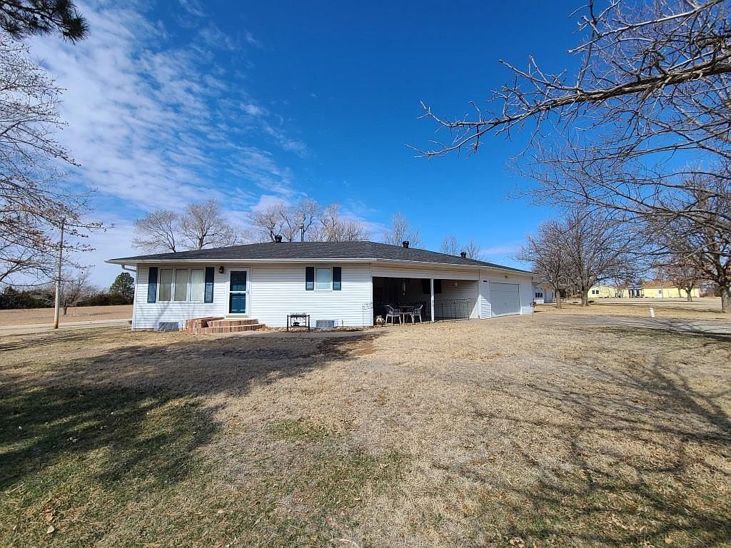 4 Utley Blvd, Marquette, KS 67464 Zillow