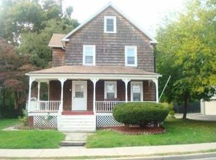 4 Maple Ave, Chester, NY 10918