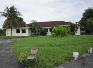 19731 SW 216th St, Miami, FL 33170