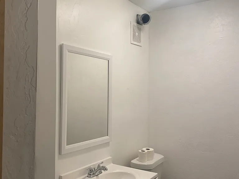 85 Chambers Ave #11 — Photo 10