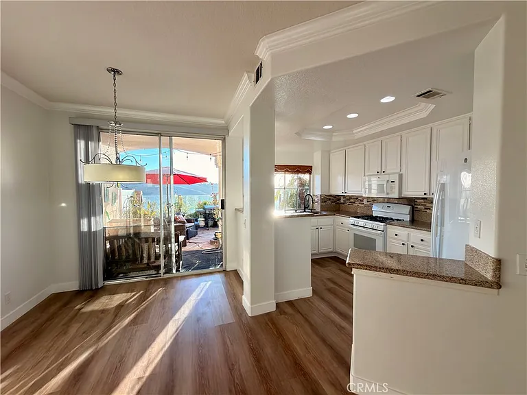 28723 La Siena — Photo 20