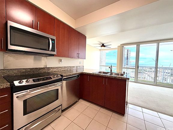 3rd image of 909 Kapiolani Blvd APT 2303