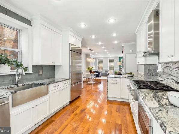 1633 Ellsworth St, Philadelphia, PA 19146