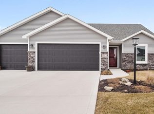 13214 Silk Tree Trl, Fort Wayne, IN 46814