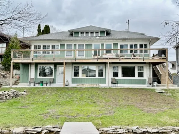 W350N5323 Road B #B, Okauchee, WI 53069