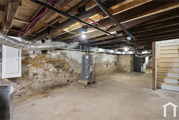 2055 Dickinson St — Photo 21