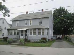 26-28 Hartley St, Webster, MA 01570