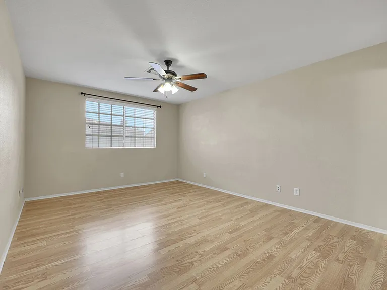 2600 Pebblegold Ave — Photo 11