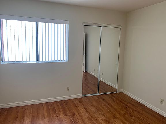 4th image of 338 Salem St APT 208