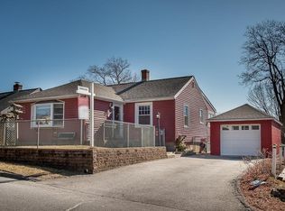 2 Farmington St, Worcester, MA 01603