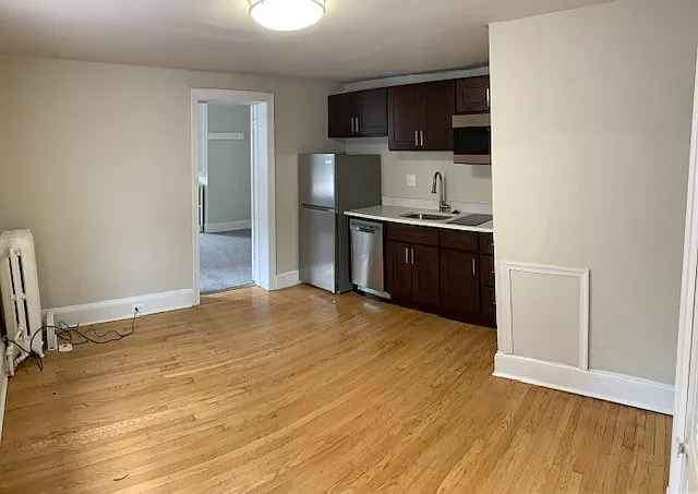 Building Photo - 4028 Locust St #2