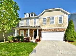 3391 Streamside Dr, Davidson, NC 28036