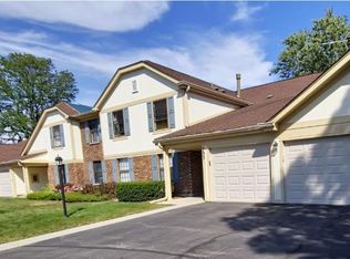 733 Plum Tree Ct APT D1, Wheeling, IL 60090