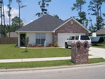 2nd image of 462 Pine Crest Cir