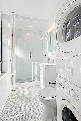 5th image of 178 Mulberry St APT 13