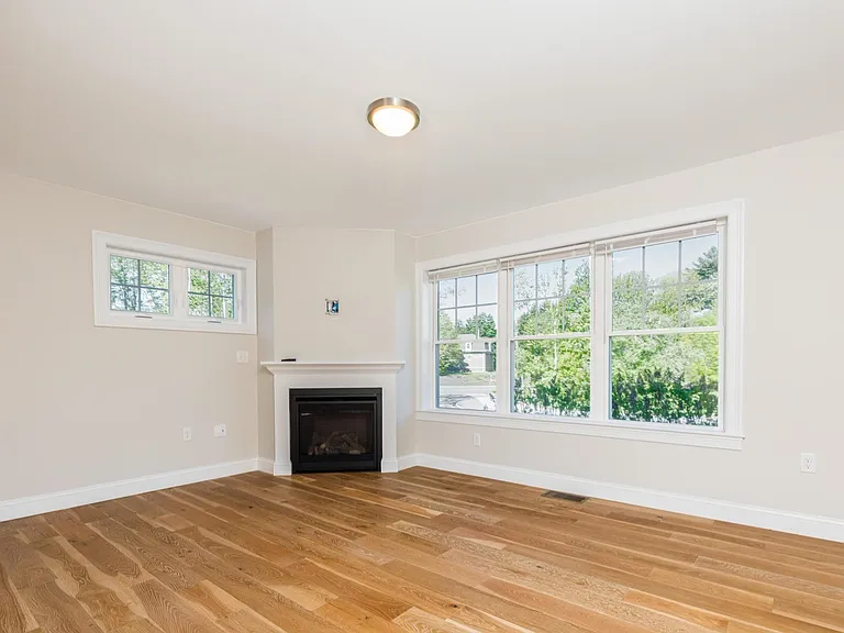 2 Cole Ln — Photo 13