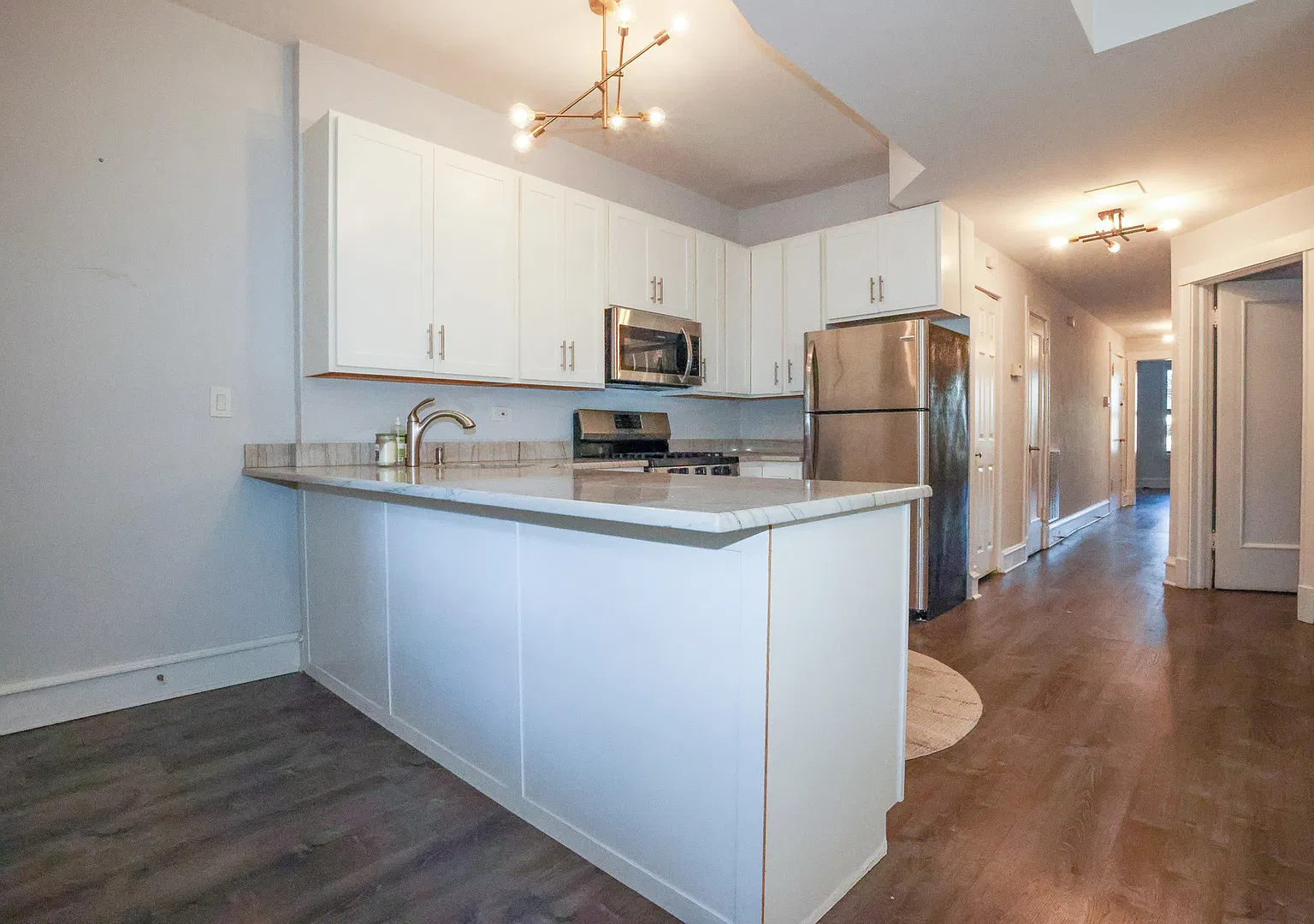 2 bed, 1300 sqft, $3,000 — Photo 4