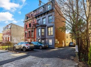 147 Grant Ave #1, Jersey City, NJ 07305
